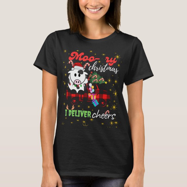 Moo-ry Christmas Cow in Plaid Truck Holiday design T Shirt (Framsida)