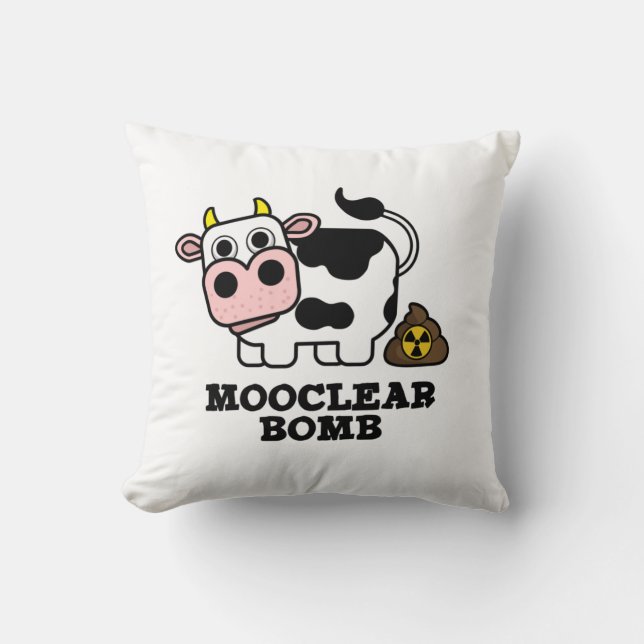 Mooclear Bomb Funny Cow Pun Kudde (Framsida)