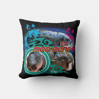 MooDeng2 Black Pillow Kudde