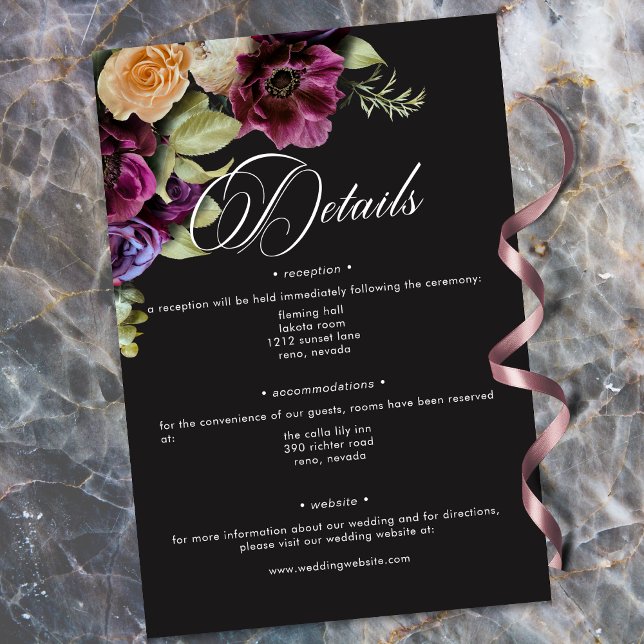 Moodfull Mörk Blommig Svart Burgunder Romantisk Br Tilläggskort (Moody Dark Floral Black Burgundy Romantic Wedding Enclosure Card)