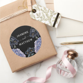 Moodfulla svarta blommiga klassiska Whimsical Chic Runt Klistermärke
