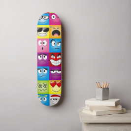 Moods and Emoticons Mini Skateboard Bräda 18,5 Cm