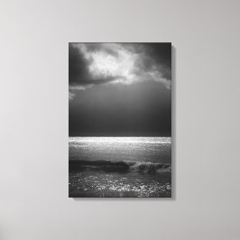 Moody Beach Ligcape Stormy Clouds Sol Rays Canvastryck