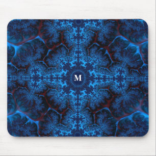 Moody blå fjällfiligree med ditt monogram musmatta