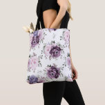 Moody Blommigt för Dusty Lila Blooms Tygkasse<br><div class="desc">Eleganten och den moderna blommigten från mitten av sommaren har en bukett med vattenfärgade rosor-peonier i skuggor av lila plum, dammig ro, dammig rosa, mauve, sage med lush grönt botaniska bröllop och eukalyptus. Hitta fler matchande utformningar och variationer från min "blissweddingpaperie"-butik. Och kontakta mig gärna för ytterligare anpassning eller matchning...</div>