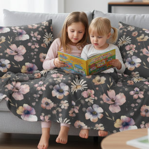 Moody Boho Watercolor Blush Vilda Blommor Mönster Kudde