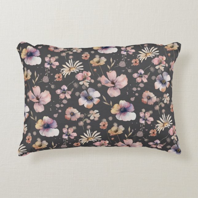 Moody Boho Watercolor Blush Vilda Blommor Mönster Prydnadskudde (Framsidan)