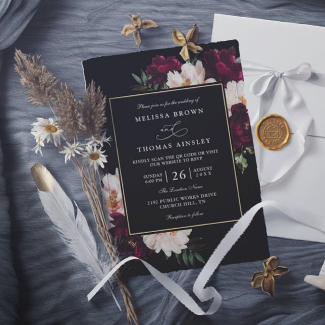 Moody Burgundy Blush Floral QR Code Wedding Inbjudningar (Skapare uppladdad)