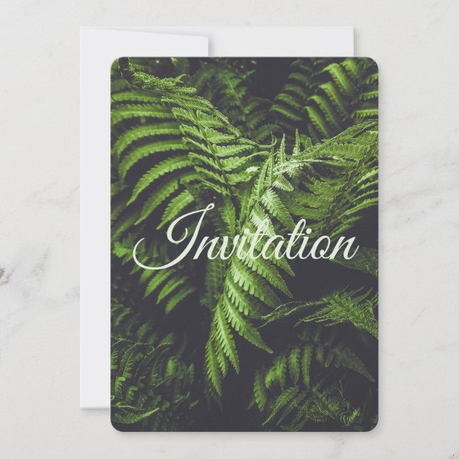 Moody Dark Green Fern Woodland Wedding Julkort (Framsida)