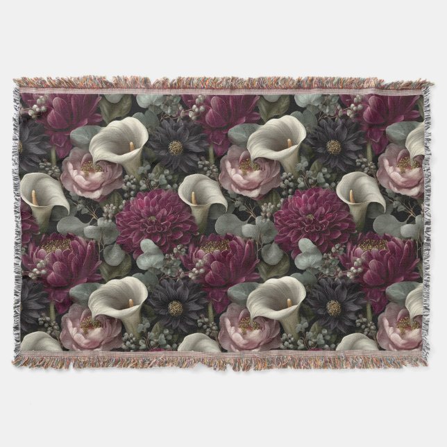Moody Floral Pattern with Dahlias and Calla Lilies Filt (Framsidan)