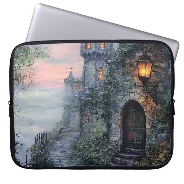 MOODY FOGGY IRISH CASTLE SCENE LAPTOP FODRAL (Framsidan)