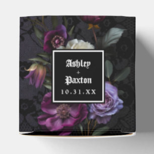 Moody Gothic Lila Blommigt Bouquet på Svarta Snöre Presentaskar