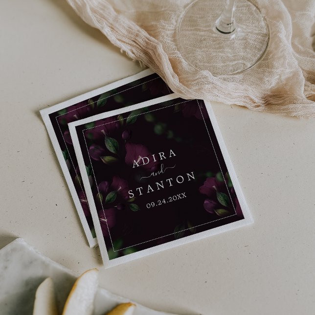 Moody Lila Blooms | Svarta Mönster Bröllop Pappersservett (Skapare uppladdad)