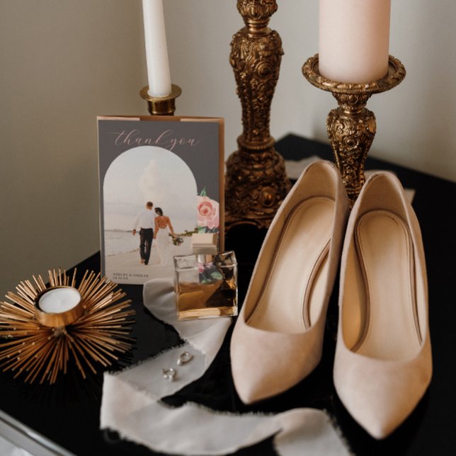 Moody Rose | Romantiska vårblommor bröllop Tack Kort (Skapare uppladdad)