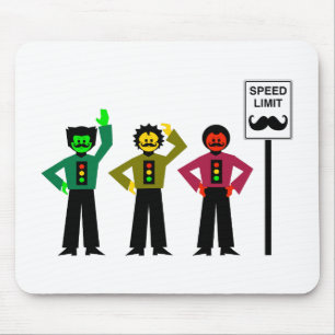 Moody StoplightTrio rusar begränsar mustachioen Musmatta