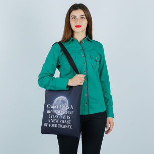 Moonlight Journey Tote - Varje dag, en ny fas Axelväska