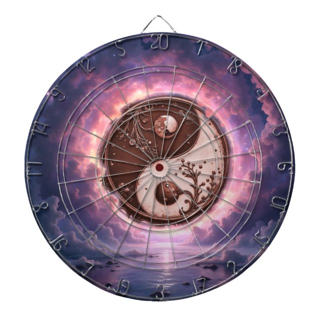 Moonlit Balance – Yin Yang of Eternal Light.  Darttavla (Framsidan)