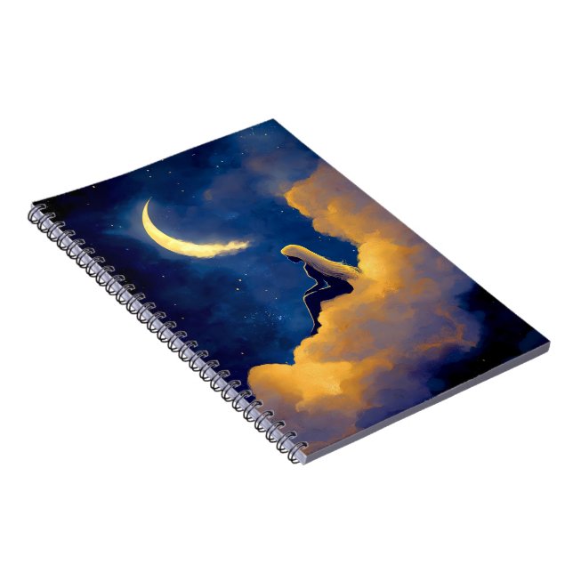 Moonlit Clouds Spiral Notebook Anteckningsbok (Högra Sidan)