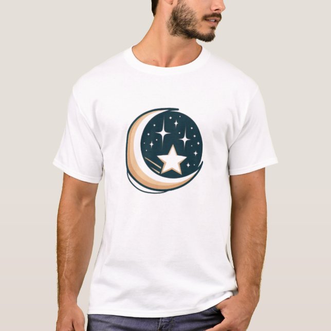 Moonlit Dreams Crescent T-Shirt (Framsida)