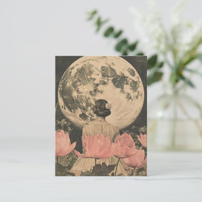 Moonlit Elegance - Bakvy över kvinnor med Måne Vykort (Stående Fram)