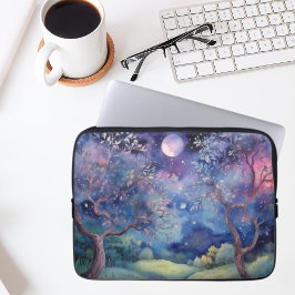 Moonlit Enchanted Forest Nightscape Laptop Fodral