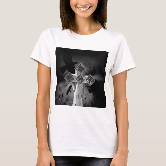 Moonlit GraveYard Gothic Kor med Kråkor T Shirt (Framsida)
