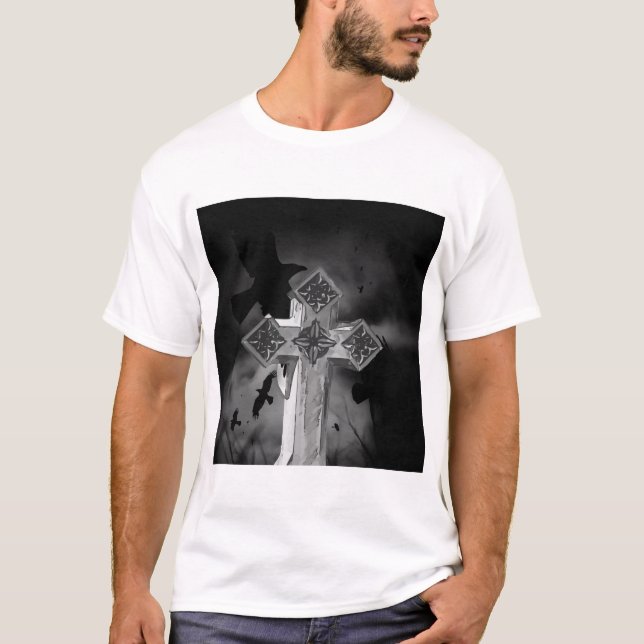 Moonlit GraveYard Gothic Kor med Kråkor T Shirt (Framsida)