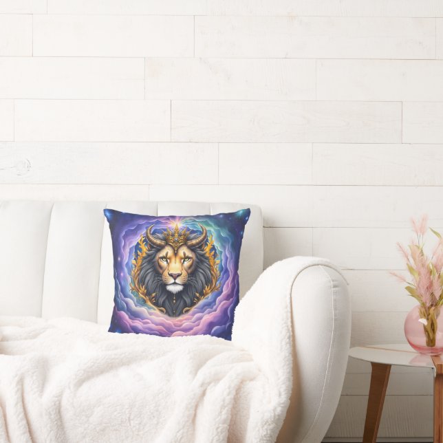 Moonlit Guardians – Cosmic lion. Kudde (Soffa)