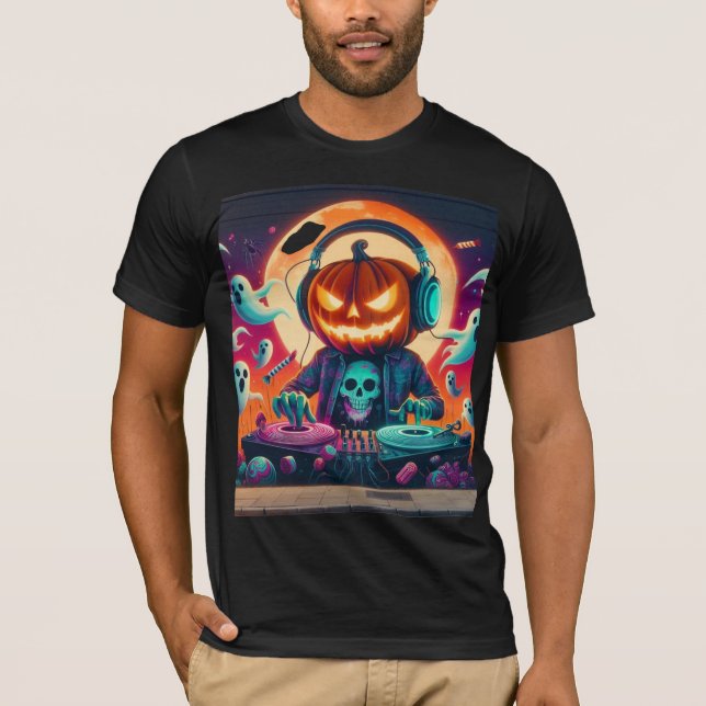 ’Moonlit MisChief Mixer’ T Shirt (Framsida)