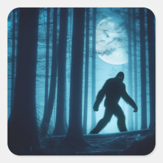 Moonlit-möte: Bigfoot in the Forest Fyrkantigt Klistermärke