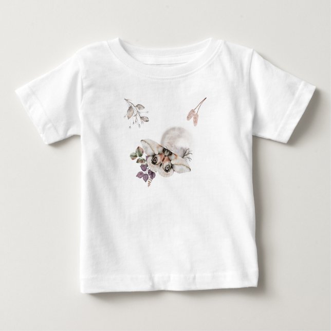 Moonlit Moth Graphic T Shirt (Framsida)