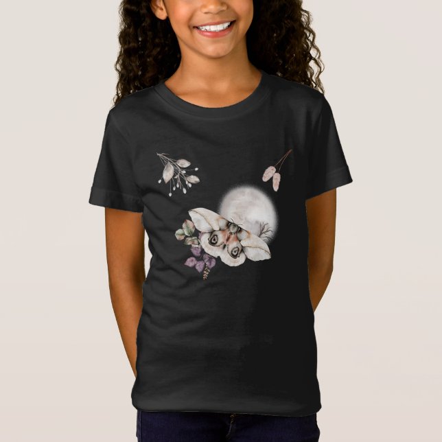 Moonlit Moth Graphic T Shirt (Framsida)