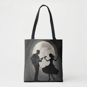Moonlit Serenat: Silhouette Romantik Dance Tygkasse