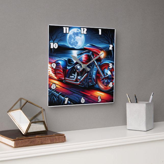 Moonlit-skjuts med flagga-adornerad cykel fyrkantig klocka (Kontor)