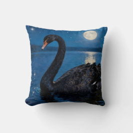 Moonlit Swim Kudde