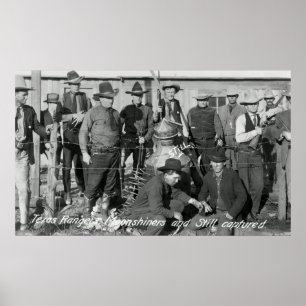 MOONSHINRAR SOM ANVÄNDS AV TEXAS SKOGSVÄKTARE c. 1 Poster