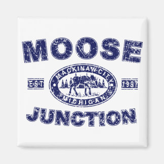 Moose-Junction-Distress-[ Magnet