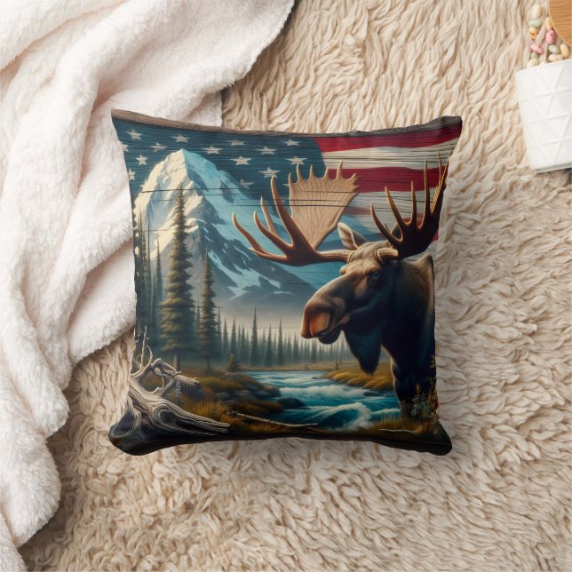 Moose nära floden med berg och Flagga Kudde (Filt)