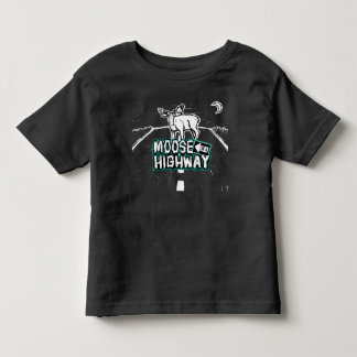 Moose på en motorväg Småbarn Shirt T Shirt