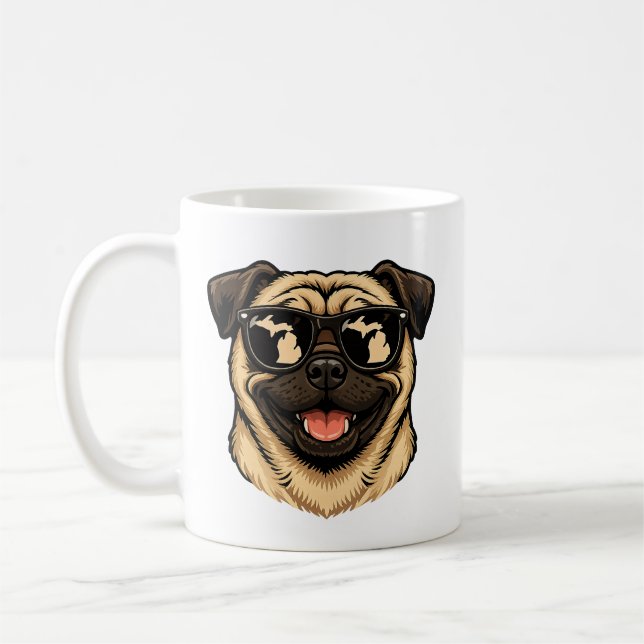 Mops från Michigan som bär solglasögon Kaffemugg (Vänster)