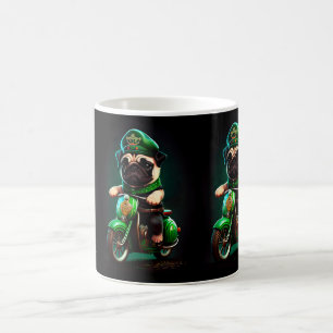 Mops hund kör cykel St. Patrick's Day Kaffemugg