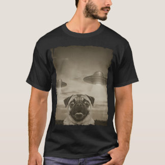 Mops Hund Selfie Telefon Gammalt Foto Roligt UFO-O T Shirt