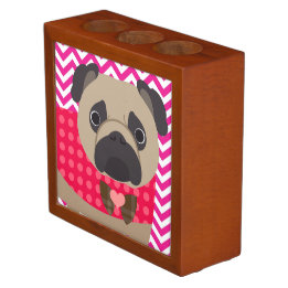 Mops med pricker på shock rosa- och vitsparrerand