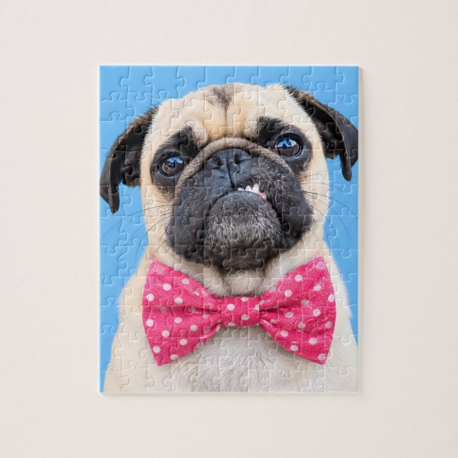 Mops med rosa rosett pussel (Vertikal)