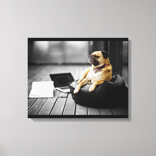 Mops på vilar canvastryck (Framsida)