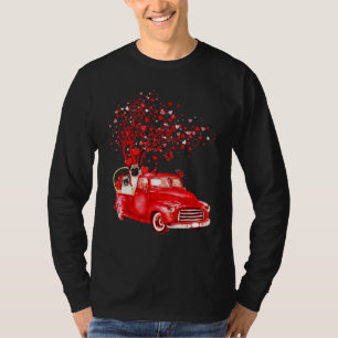 Mops Ridande Röd Lastbil Alla Hjärtans Dag Fjäril T Shirt
