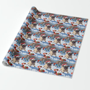 Mops springar i snö med julhatt presentpapper