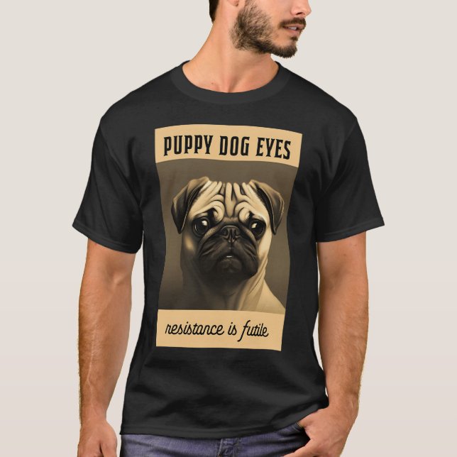 Mops: valp ögon t shirt (Framsida)