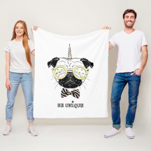 MopsUnicorn   är unik Fleecefilt