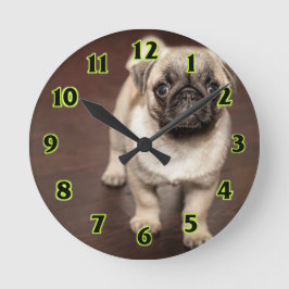 Mopsvalp Rund Klocka